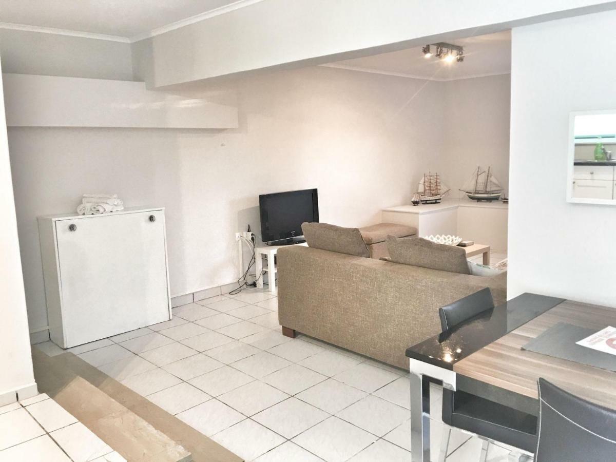 Renovated Apt 100M From Beach Wifi Ac Anavyssos Exteriér fotografie
